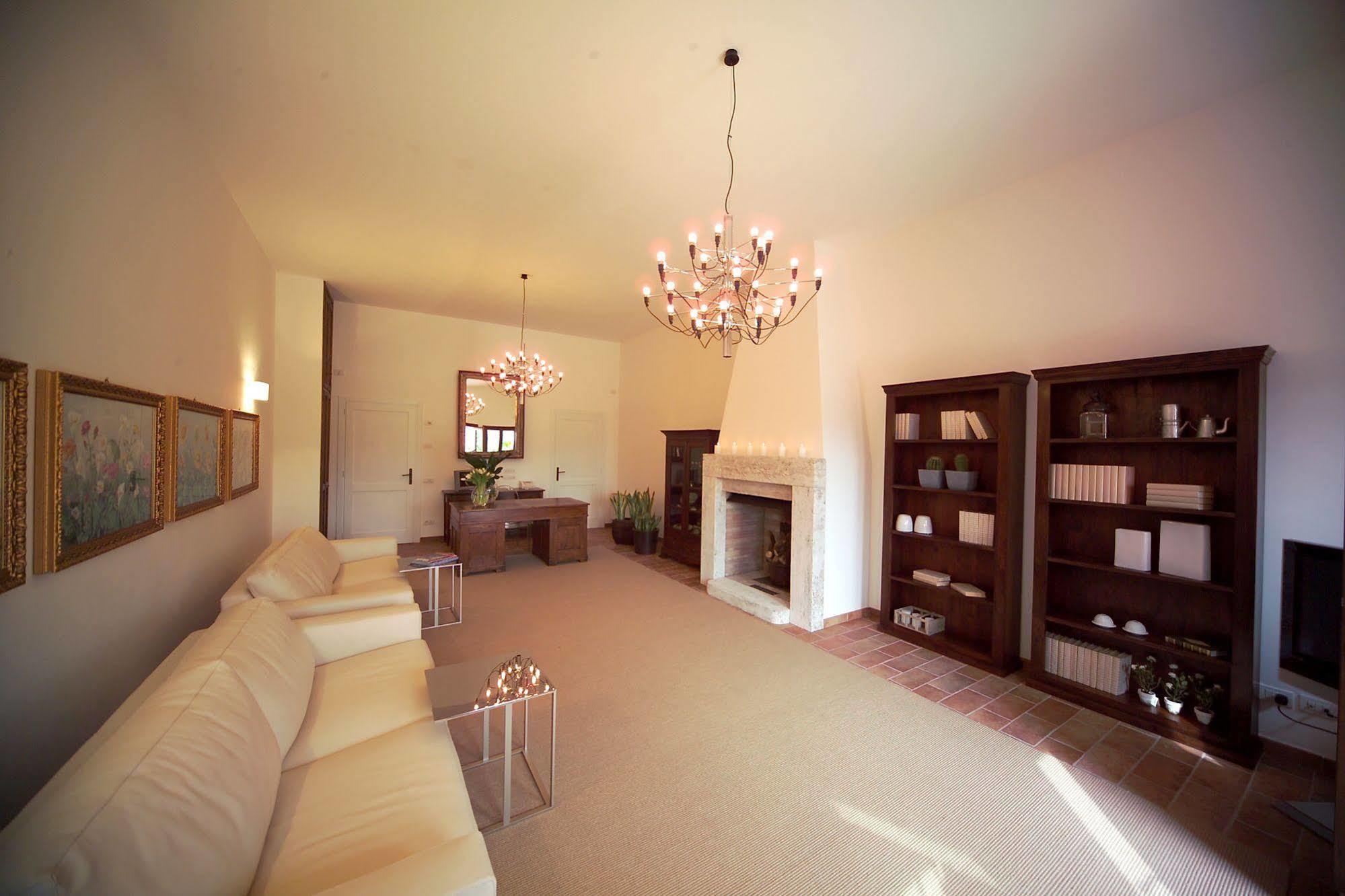 Agriturismo Casale Le Selvette Ripa 외부 사진